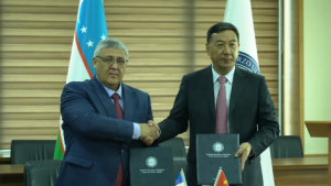 O‘zMU HAMDA Xitoyning Renmin universiteti o‘rtasida memorandum imzolandi