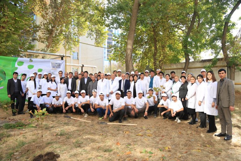 Action of planting ornamental and fruit tree seedlings in NUU