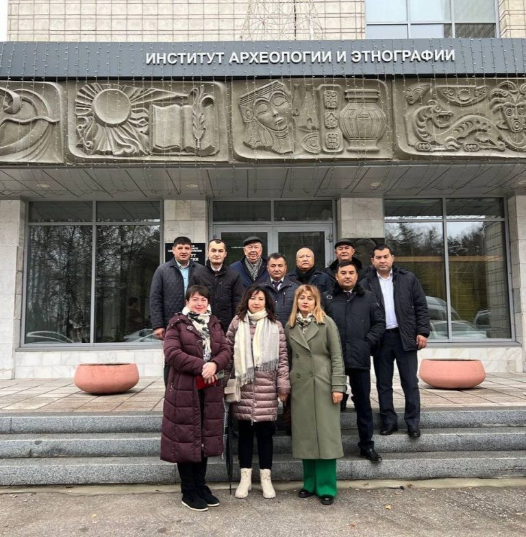 The delegation of the Faculty of History of NUU is at the Institute of Archeology and Ethnography of the Siberian Department of the Russian Academy of Sciences