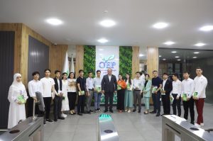 Head of the Ecology Party met with future politicians