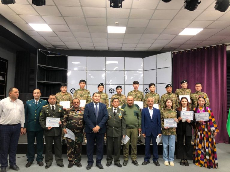 “Vatan himoyachilari kuni” munosabati bilan madaniy-ma’rifiy tadbir o‘tkazildi