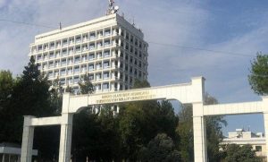 Iqtisodiyot fakulteti dekan maslahatchisi “Ma’naviyat fidoyisi” ko‘krak nishoni bilan taqdirlandi