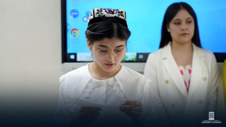 Xorijiy filologiya fakultetida an’anaviy tarzda o‘tkazilib kelinayotgan “Chet tillari bilimdoni” ko‘rik-tanlovi tashkil etildi.