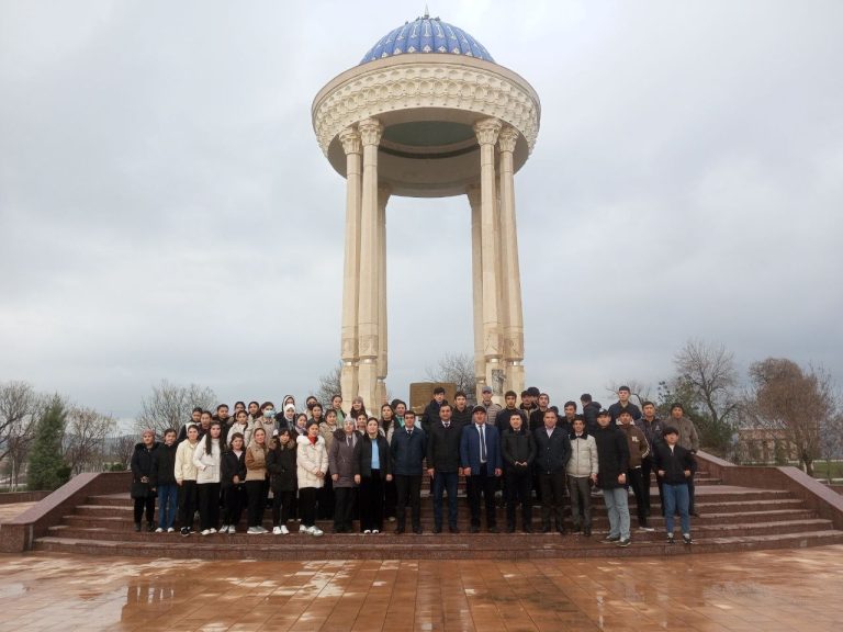 An event was held under the slogan “We Stand for a Healthy Lifestyle”