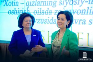 A roundtable discussion on women’s issues was organized