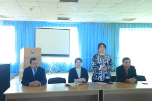 O‘zbekiston Milliy universiteti vakillari Jizzax filialida talabalar bilan ochiq muloqot o‘tkazdi