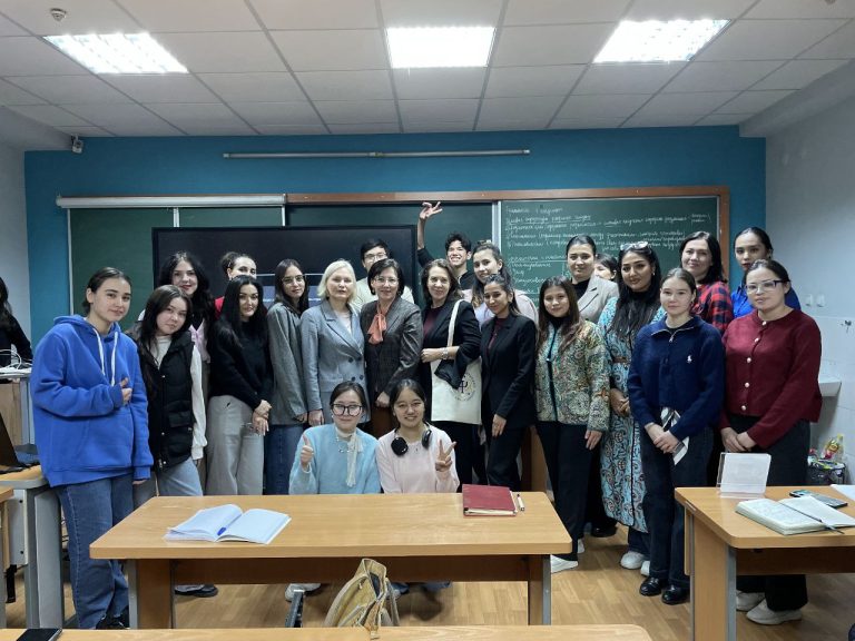 Psixologlar hamkorligi: yangi ilmiy-amaliy jamiyat